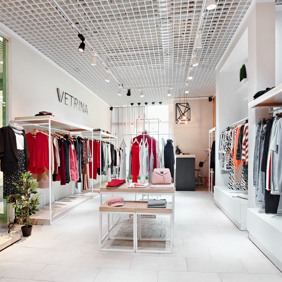 Дизайн интерьера магазина женской одежды  
